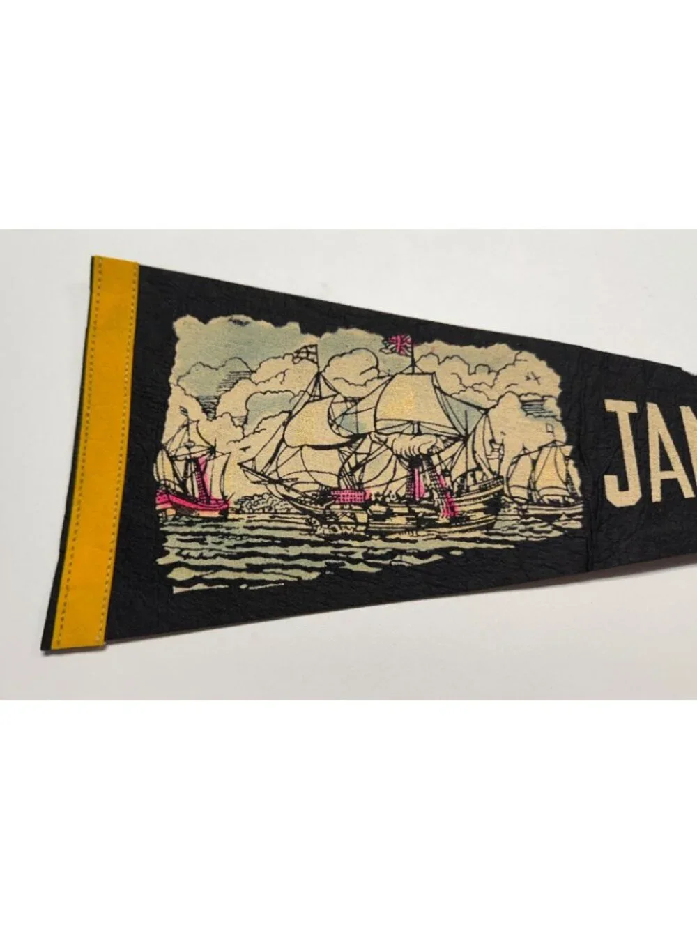 Vintage Jamestown, Va pennant